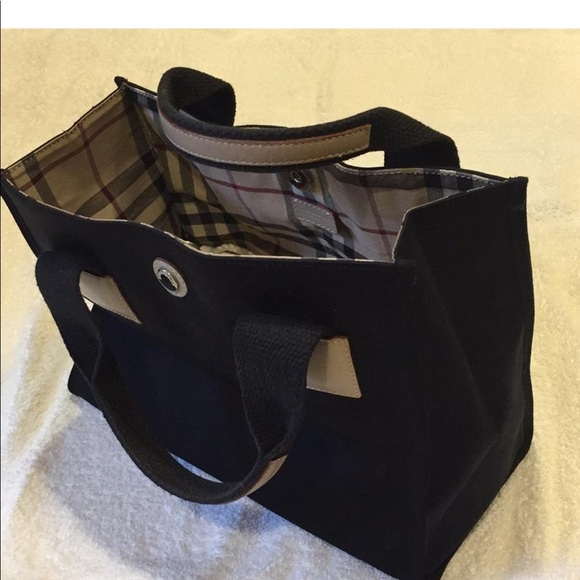 Burberry tote - Picture 2 of 8